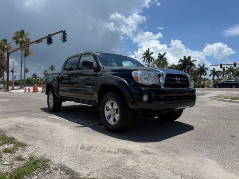 Used 2006 Toyota Tacoma PreRunner RWD image 5