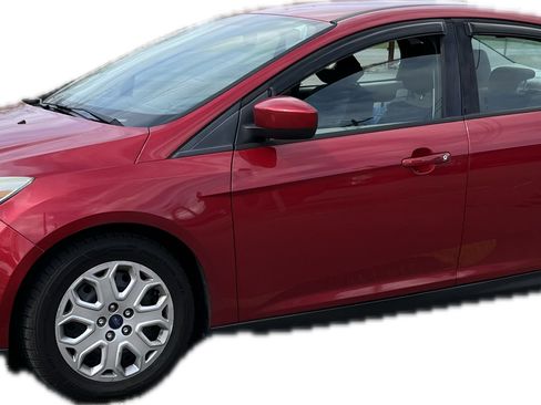 Used 2012 Ford Focus SE image 9