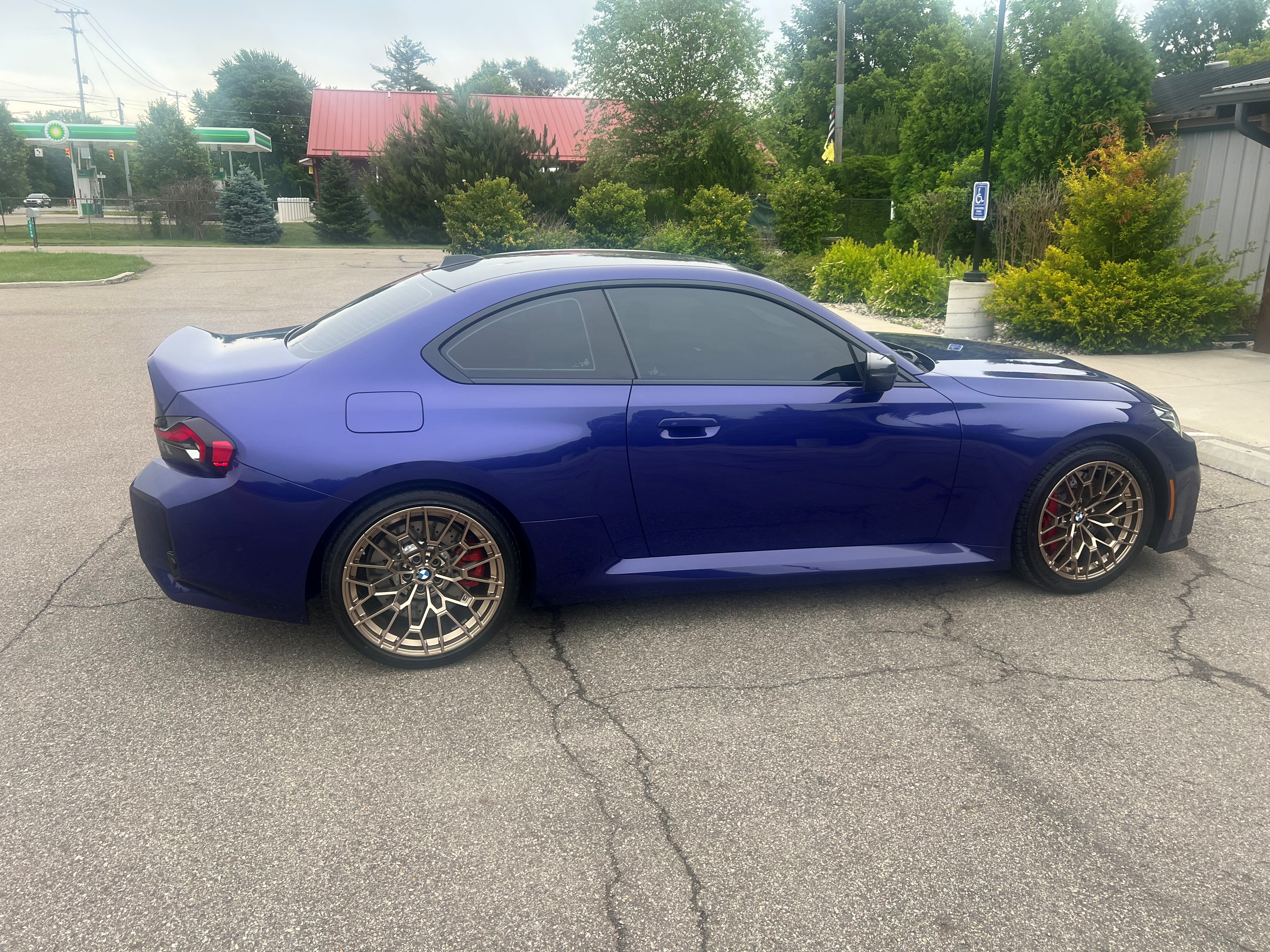 Used 2026 BMW M2 CS RWD image 1