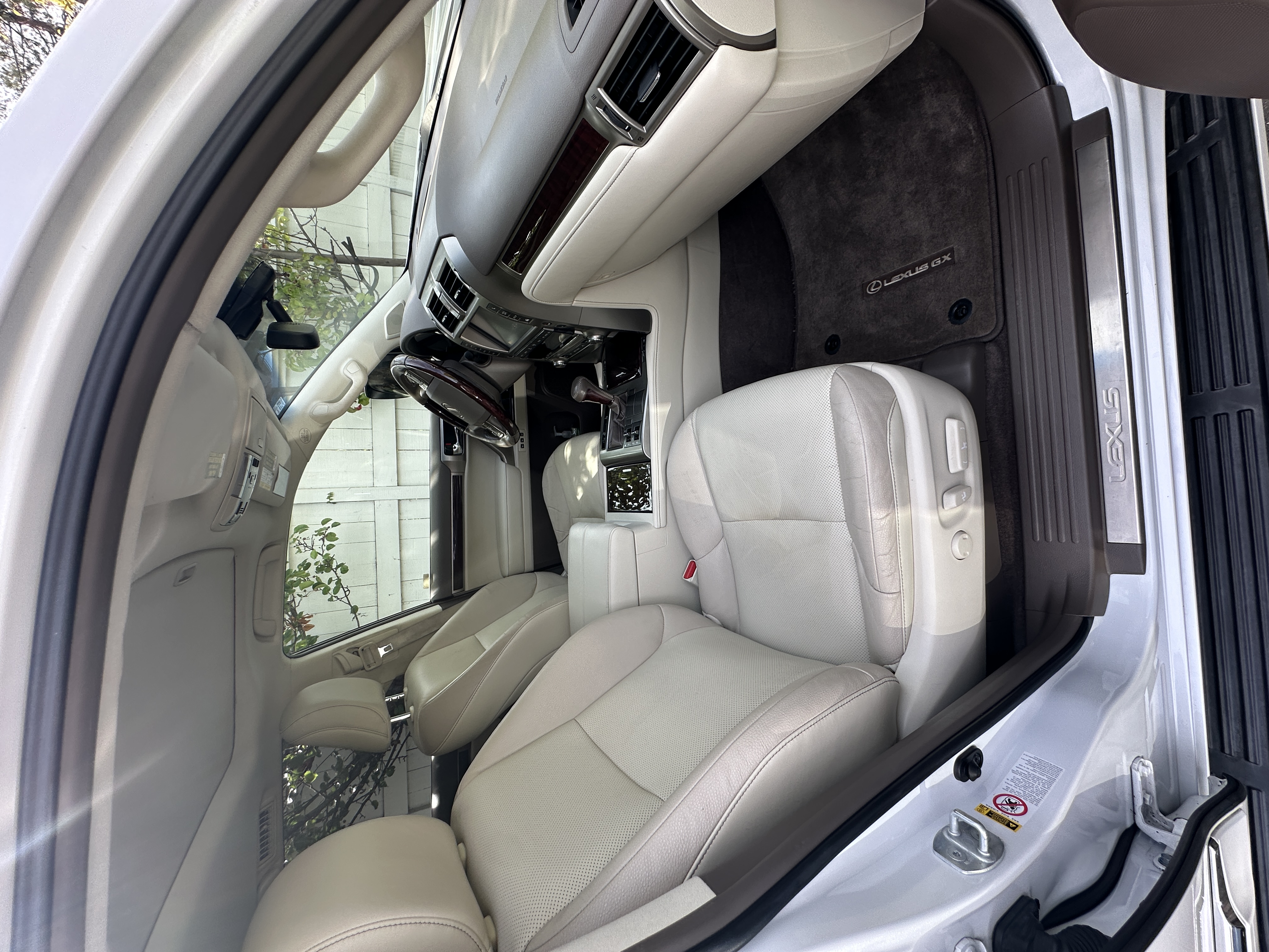 Used 2018 Lexus GX 460 Premium w/ Premium Package AWD/4WD image 13