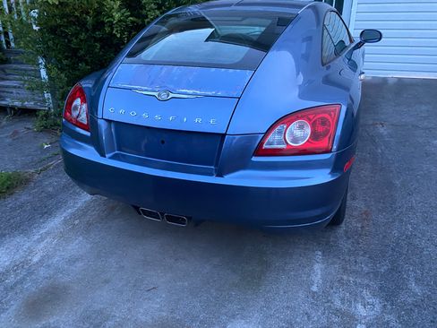Used 2005 Chrysler Crossfire Limited image 6