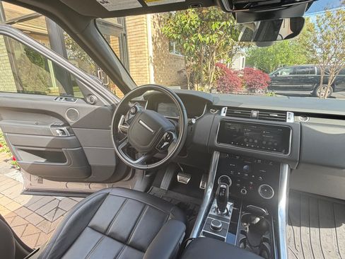 Used 2021 Land Rover Range Rover Sport HSE AWD/4WD image 8