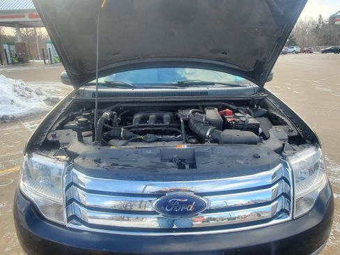 Used 2008 Ford Taurus X SEL image 10