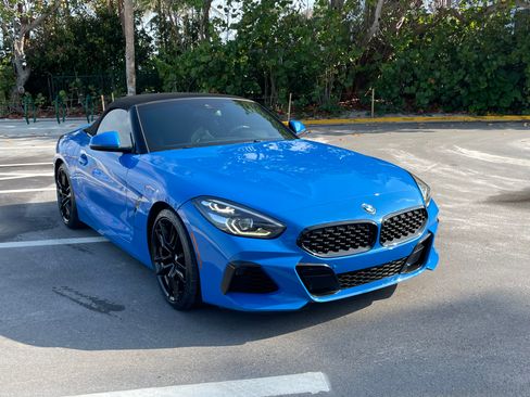 Used 2019 BMW Z4 sDrive30i w/ M Sport Package RWD image 1
