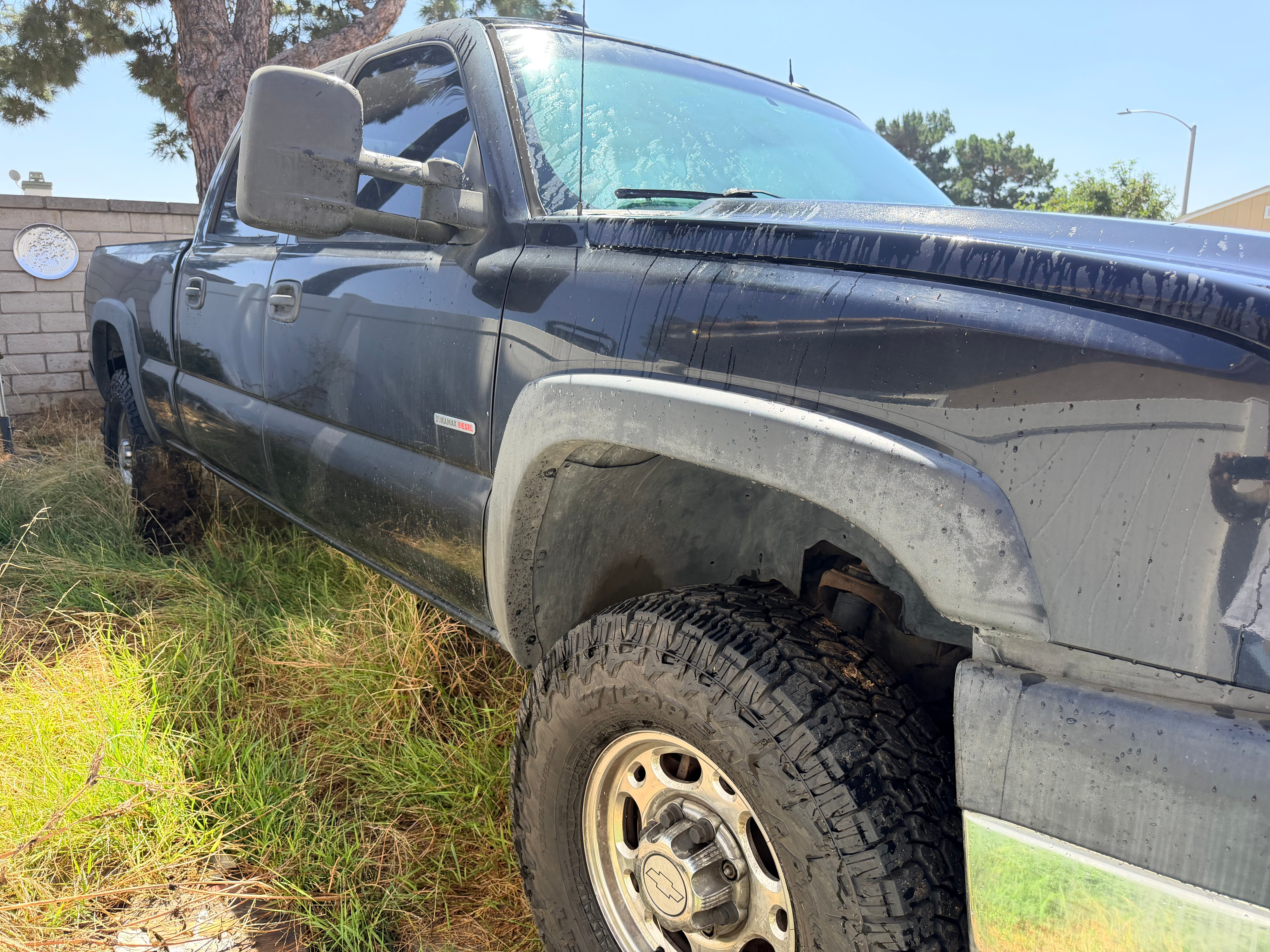 Used 2005 Chevrolet Silverado 2500 LT w/ Heavy-Duty Power Package RWD image 5