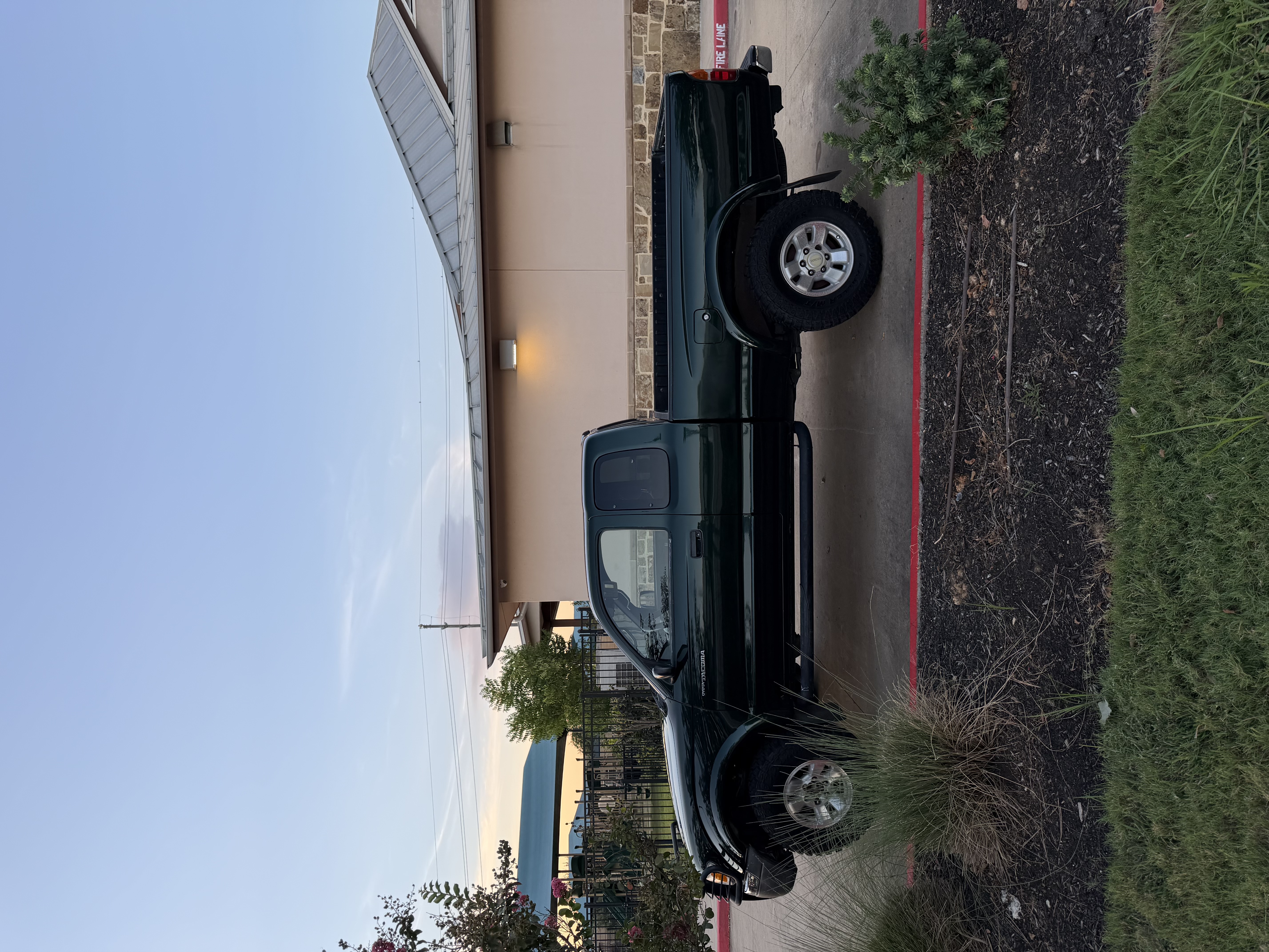 Used 1999 Toyota Tacoma PreRunner w/ Value Pkg RWD image 4