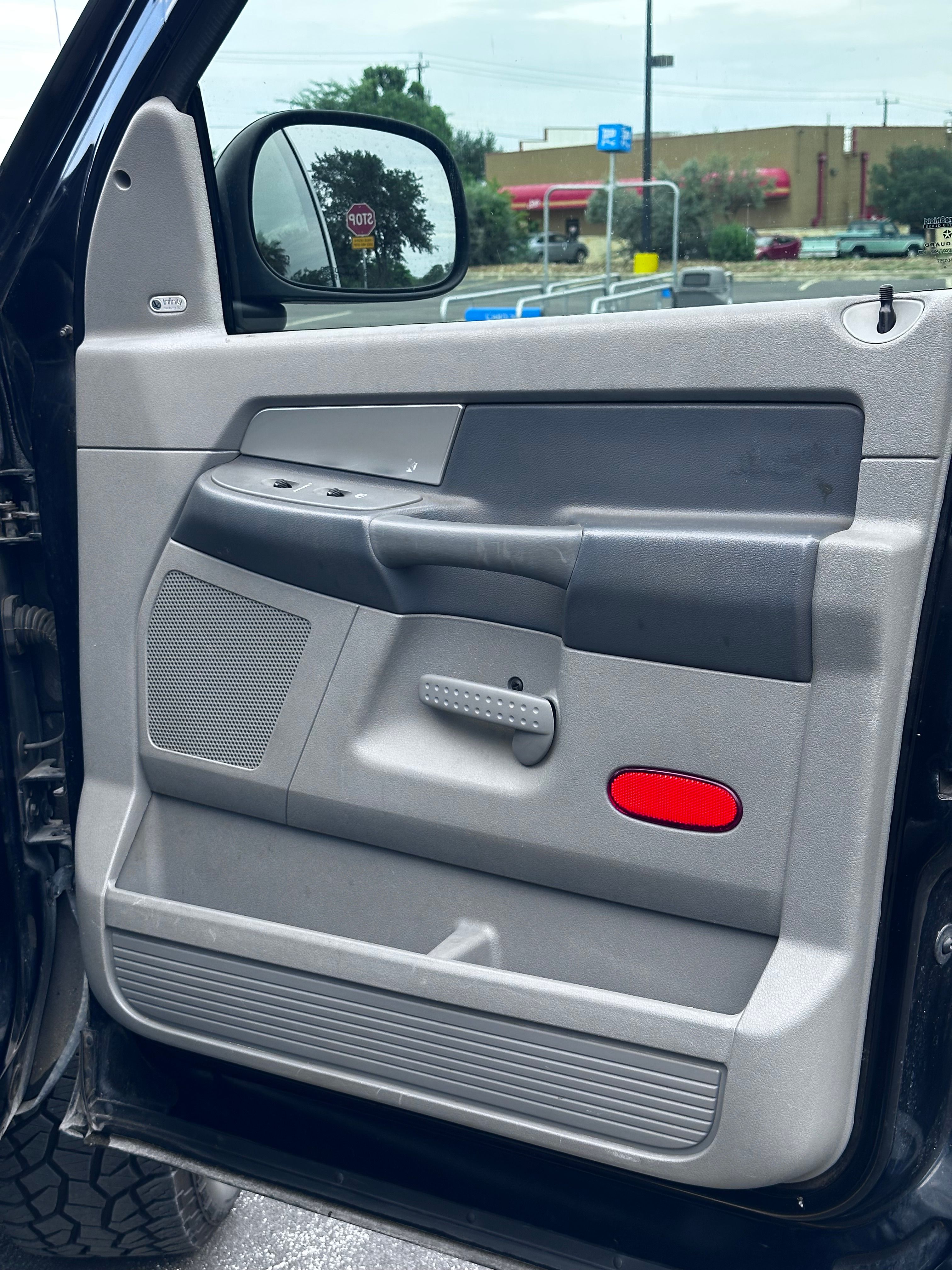 Used 2007 Dodge Ram 1500 Truck SLT w/ Sound & Secure Value Group AWD/4WD image 14