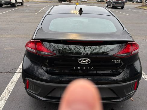 Used 2019 Hyundai Ioniq Blue image 5