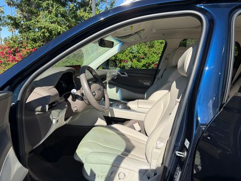Used 2023 Genesis GV80 3.5T Advanced + image 12