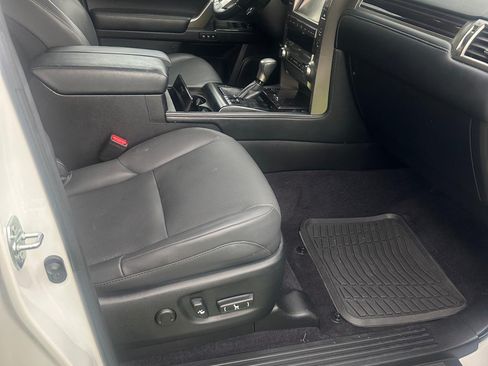 Used 2021 Lexus GX 460 Premium AWD/4WD image 9