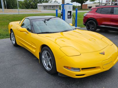Used 2001 Chevrolet Corvette Coupe w/ Preferred Equipment Group2