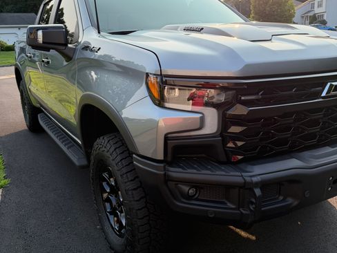 Used 2024 Chevrolet Silverado 1500 ZR2 w/ ZR2 Bison Edition AWD/4WD image 8