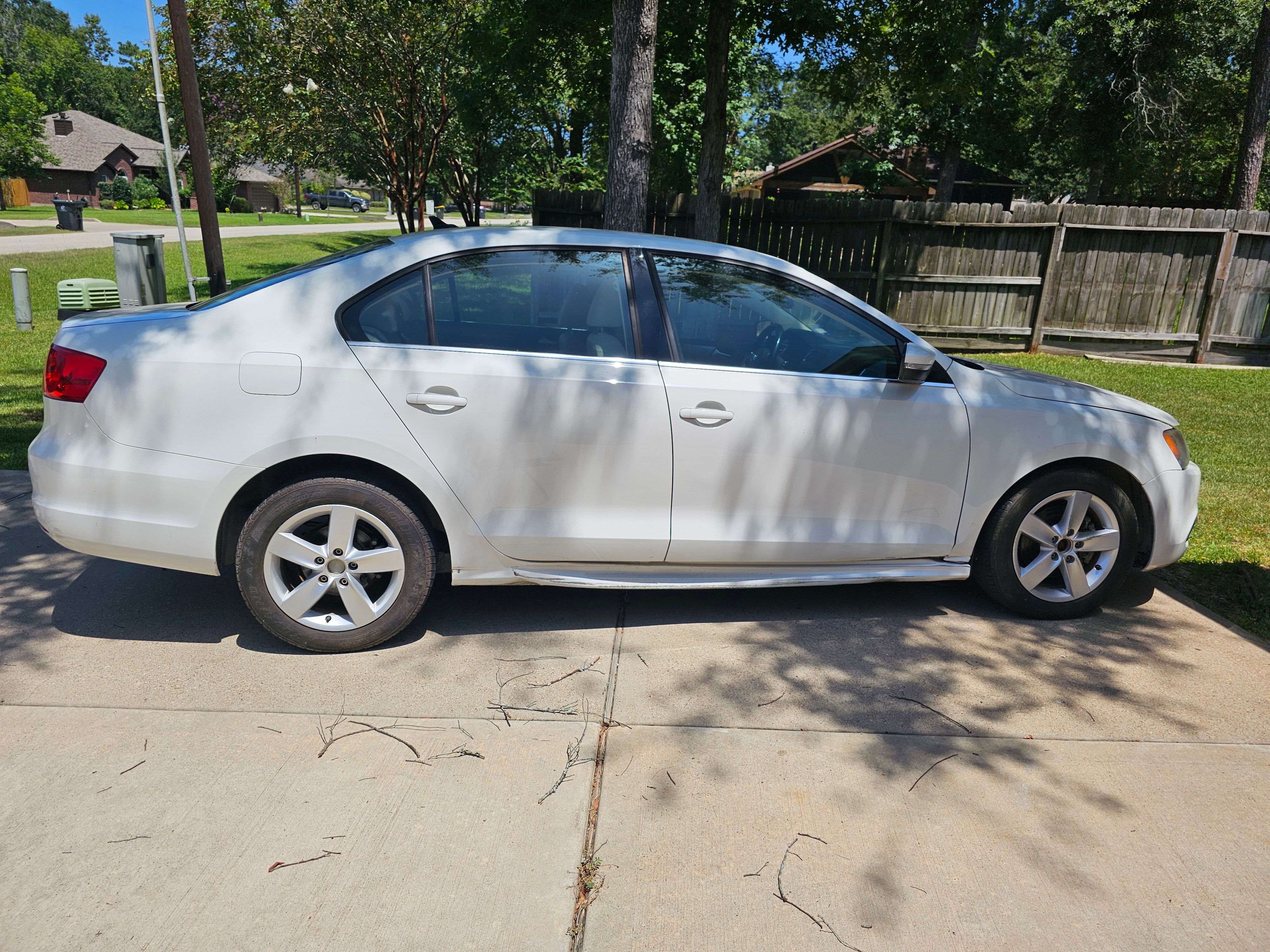 Used 2013 Volkswagen Jetta TDI FWD image 4