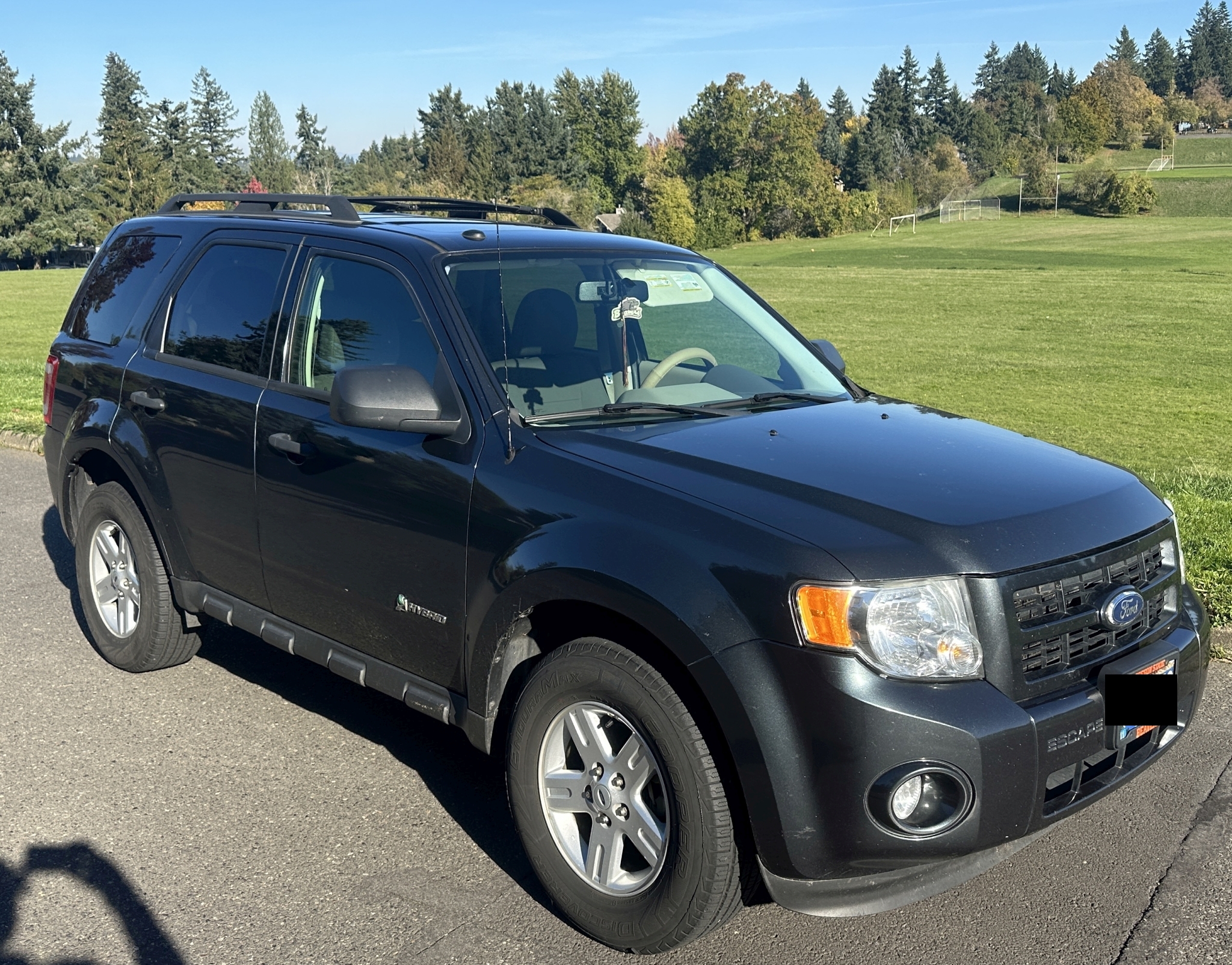 Used 2010 Ford Escape 4WD Hybrid image 2