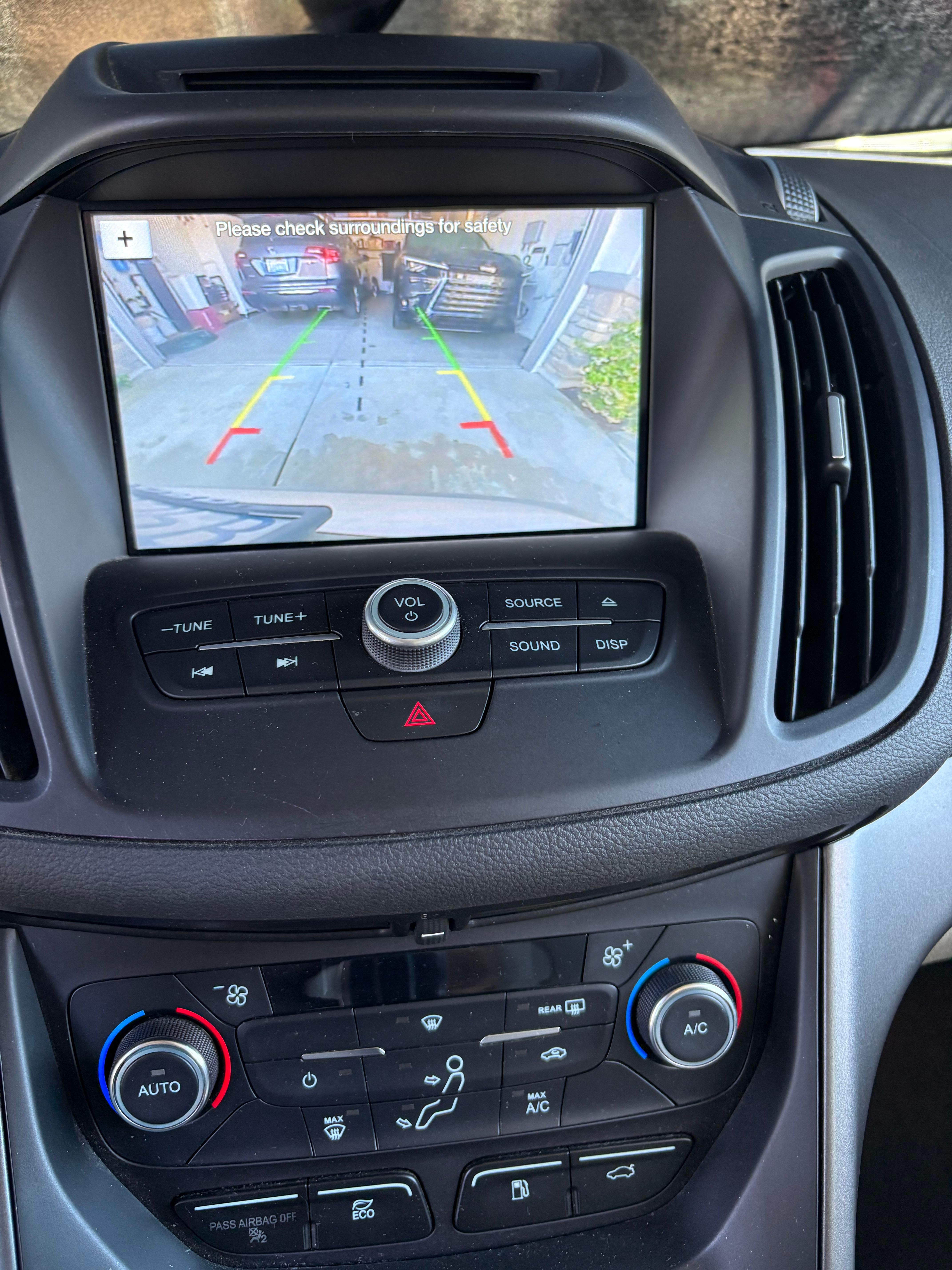 Used 2017 Ford C-MAX SE w/ Equipment Group 201A FWD image 5