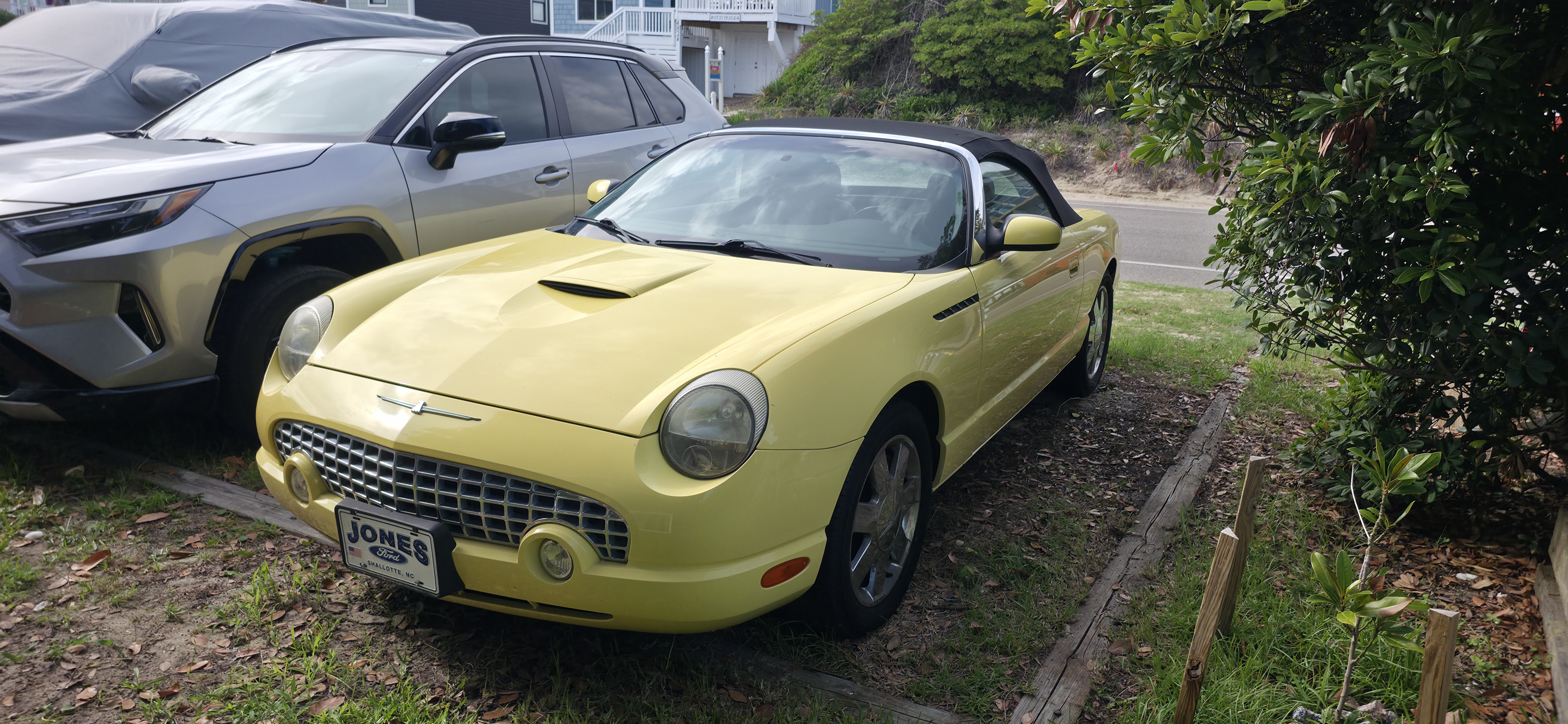 Used 2002 Ford Thunderbird RWD image 19