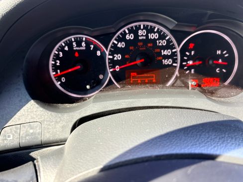 Used 2010 Nissan Altima 2.5 S FWD image 4