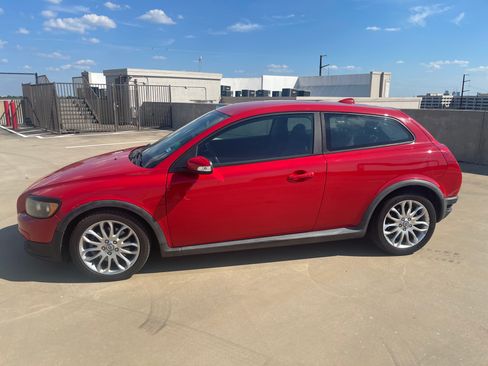 Used 2009 Volvo C30 T5 image 2