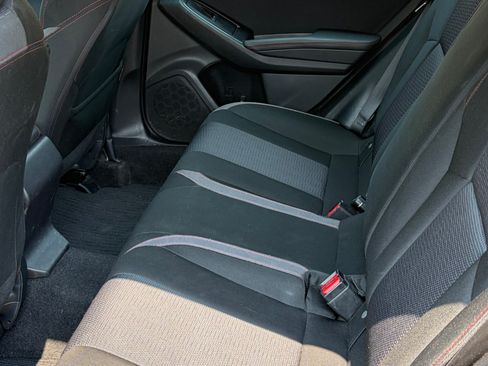 Used 2018 Subaru Impreza 2.0i Sport w/ Popular Package #2 AWD/4WD image 8