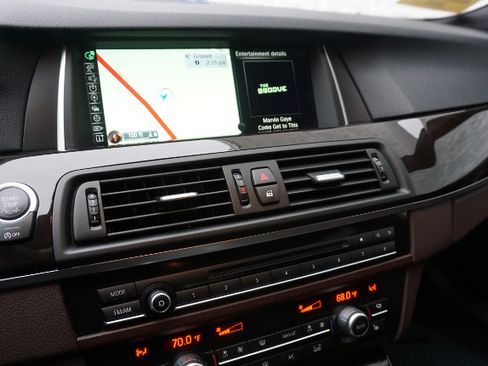 Used 2016 BMW 535i Sedan image 8