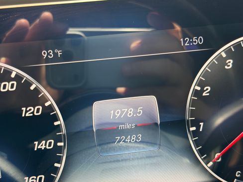 Used 2018 Mercedes-Benz S 560 Sedan image 11