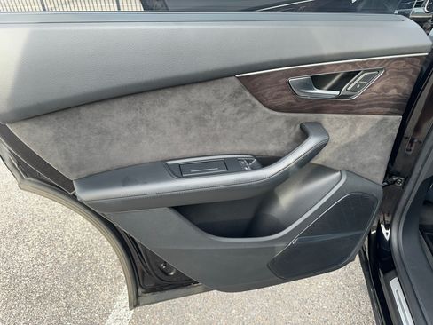 Used 2019 Audi Q8 Prestige image 20