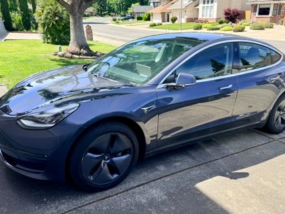 Used 2019 Tesla Model 3 Standard Range Plus