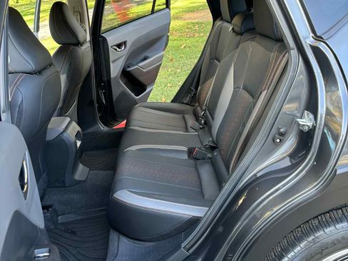 Used 2024 Subaru Crosstrek 2.5i Limited w/ Crosstrek Mirror Package image 4