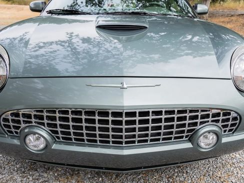 Used 2004 Ford Thunderbird Pacific Coast image 8