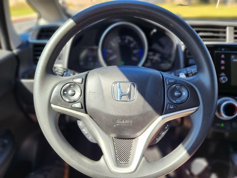 Used 2019 Honda Fit EX image 9