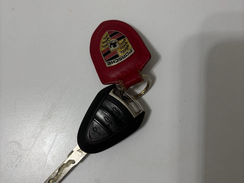 Used 2005 Porsche Boxster S image 8