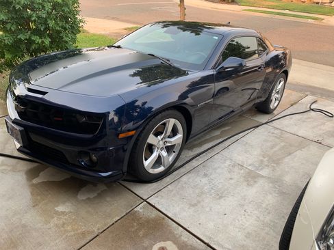 Used 2010 Chevrolet Camaro SS w/ RS Package image 8