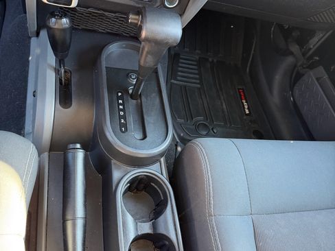 Used 2010 Jeep Wrangler Unlimited Sport image 14