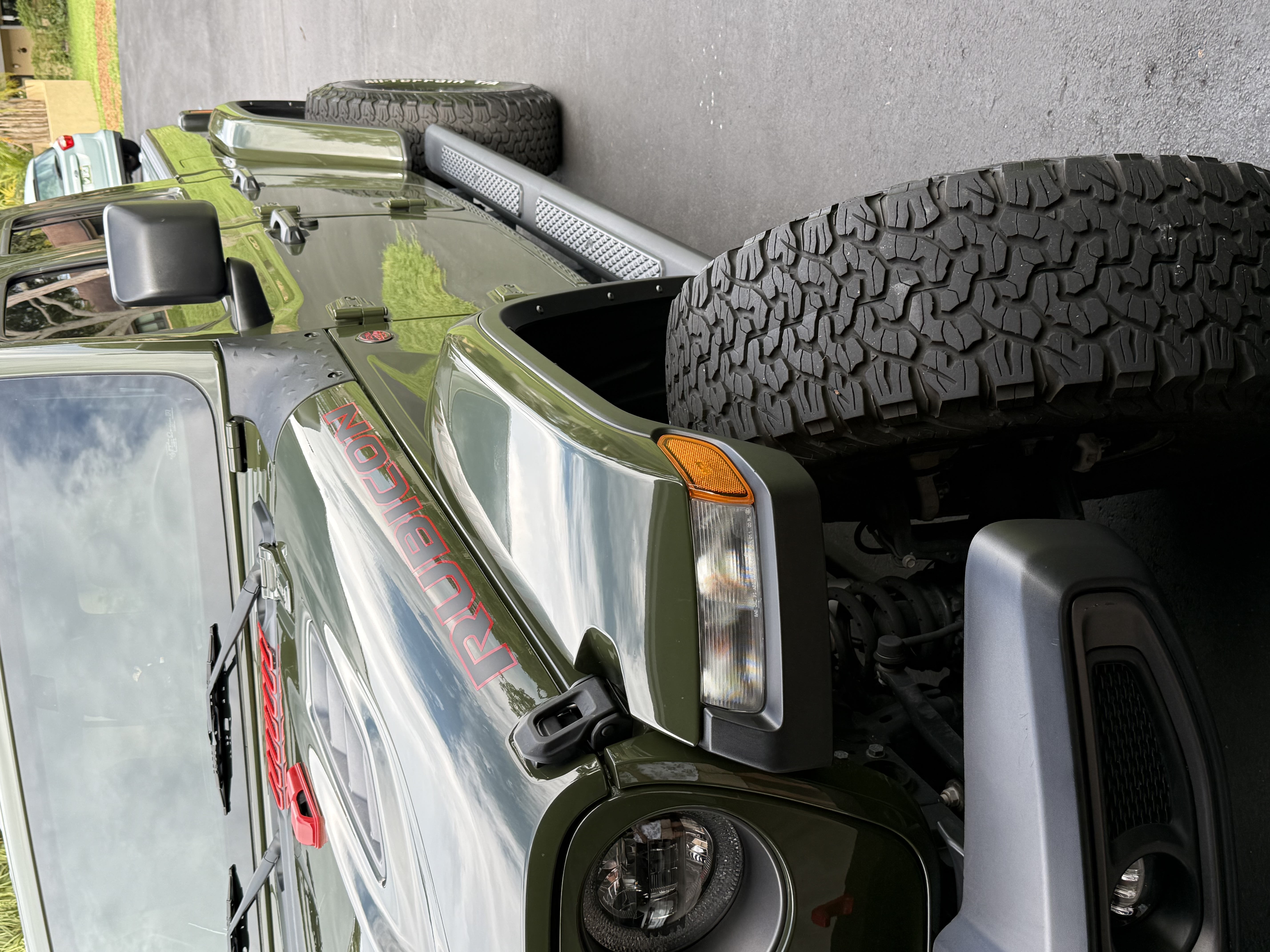 Used 2021 Jeep Gladiator Rubicon AWD/4WD image 8