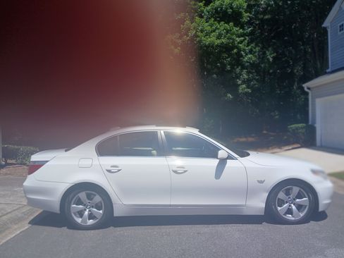Used 2006 BMW 530i Sedan image 9