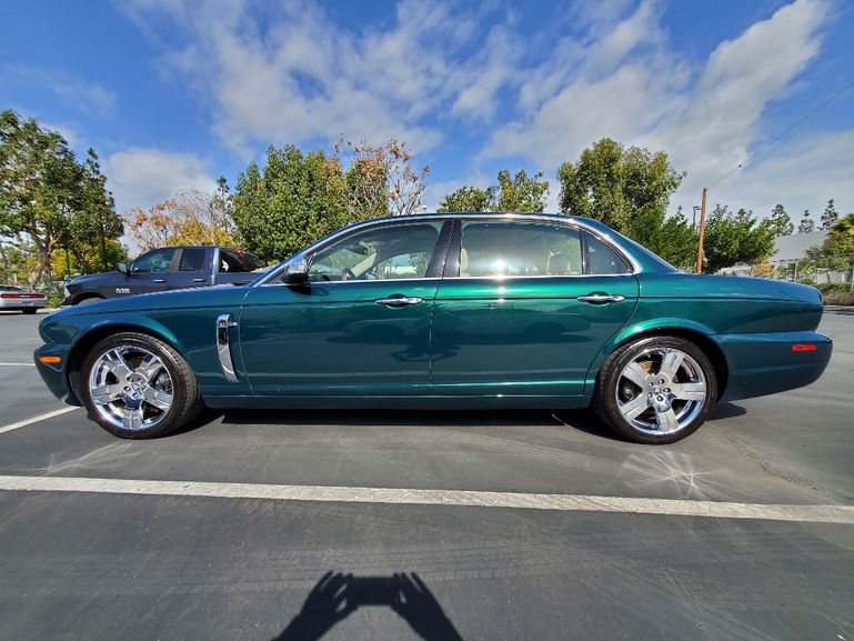 Used 2008 Jaguar XJ Vanden Plas Super V8 RWD image 1