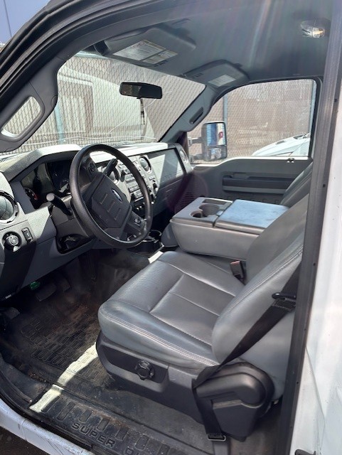 Used 2015 Ford F350 XL w/ XL Appearance Package RWD image 2