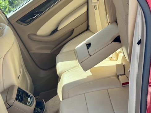 Used 2016 Cadillac CTS Premium image 10