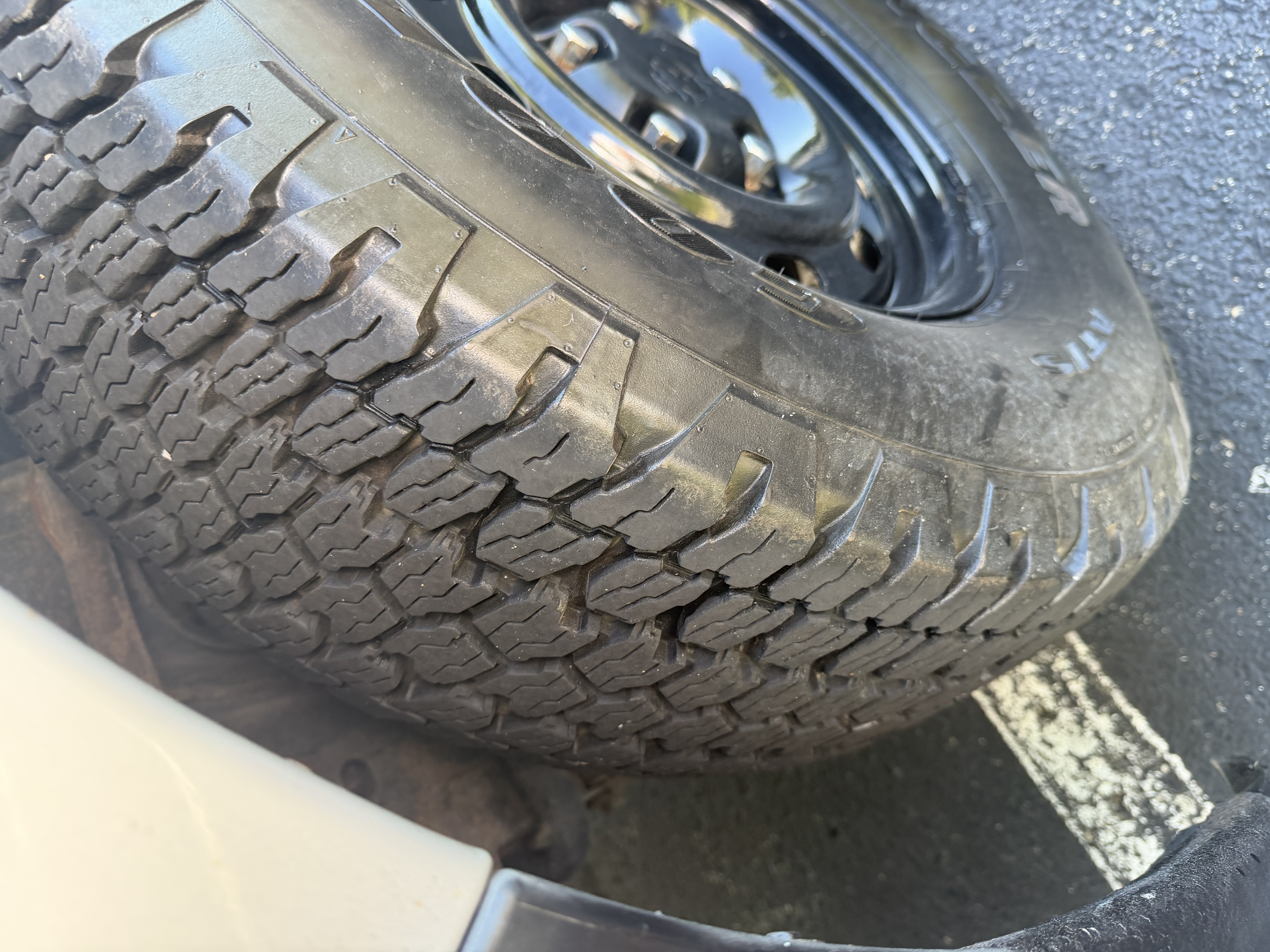 Used 2012 RAM 1500 ST AWD/4WD image 13