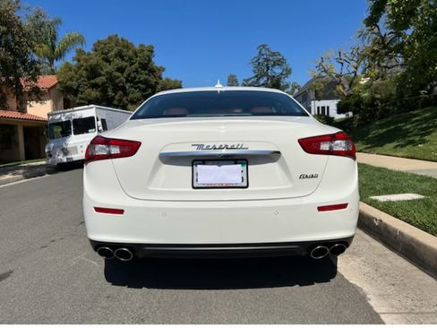 Used 2017 Maserati Ghibli image 9