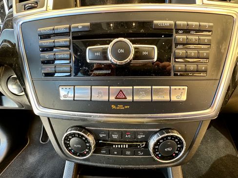 Used 2014 Mercedes-Benz ML 350 4MATIC image 23