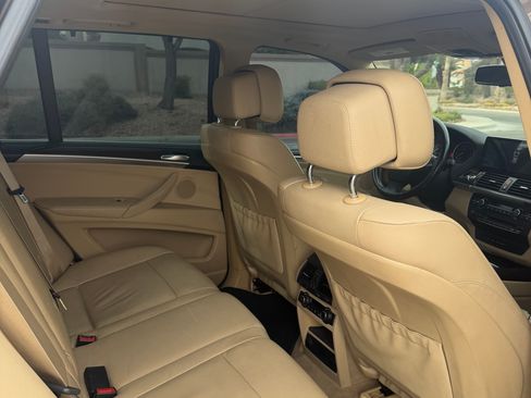 Used 2013 BMW X5 xDrive35i image 5