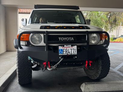 Used 2014 Toyota FJ Cruiser 4WD w/ Upgrade Package