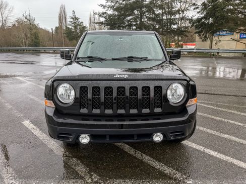 Used 2015 Jeep Patriot High Altitude image 13