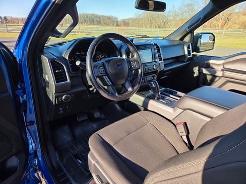 Used 2016 Ford F150 XLT w/ Equipment Group 302A Luxury image 20