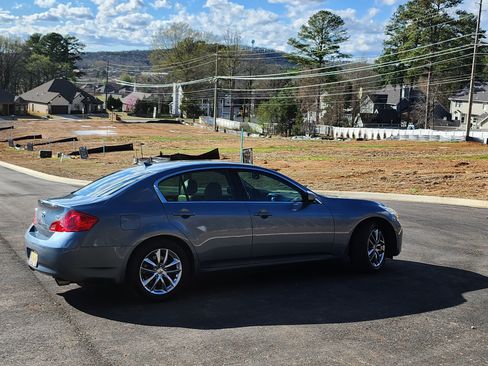 Used 2009 INFINITI G37 Journey w/ Premium Pkg image 11