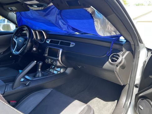 Used 2013 Chevrolet Camaro SS w/ RS Package RWD image 5