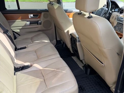 Used 2013 Land Rover LR4 HSE AWD/4WD image 9