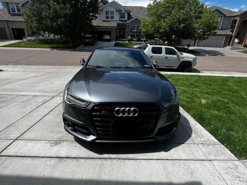 Used 2017 Audi S6 Premium Plus w/ S6 Sport Package AWD/4WD image 6