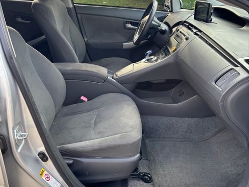 Used 2010 Toyota Prius Two image 10